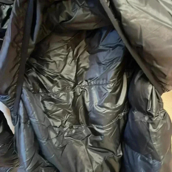 NIKE Women’s Hooded Puffer Coat - Picture 6 of 9